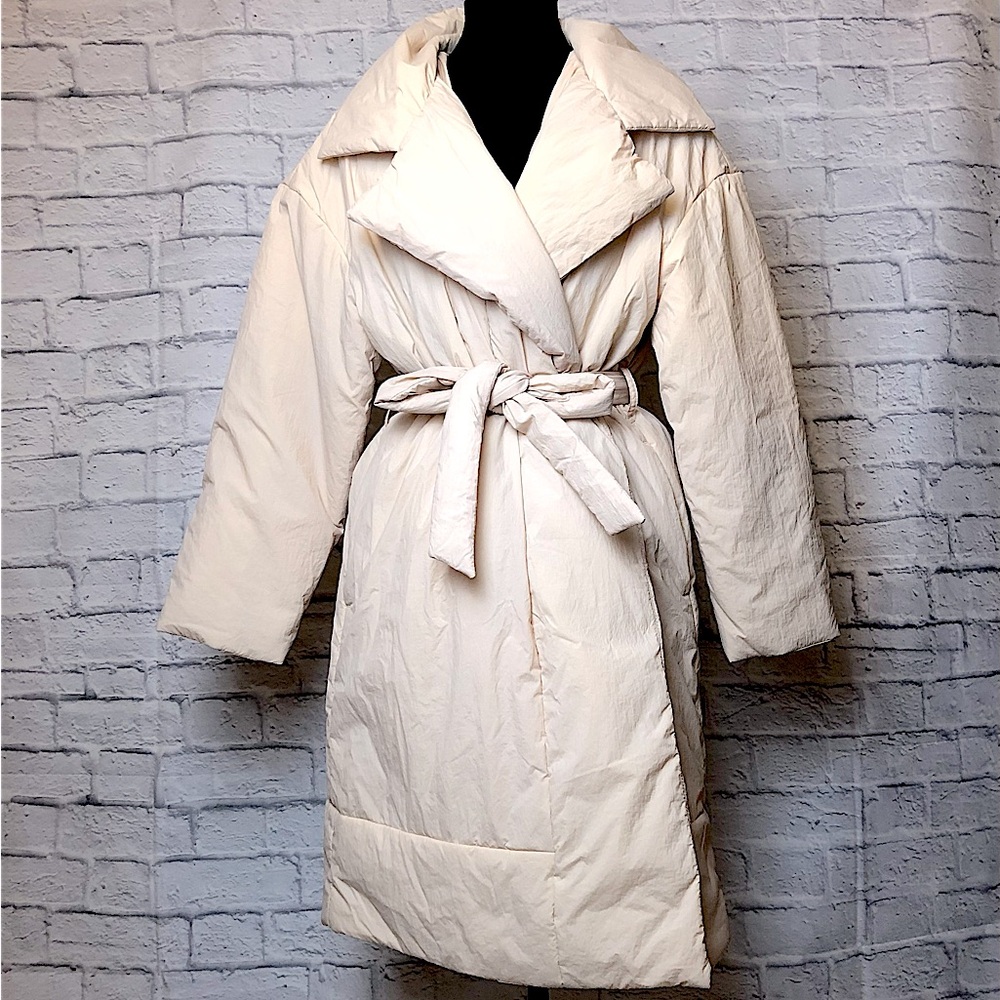 A. New Day Cream Puffer Coat. Size Small.
